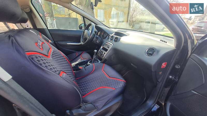 Седан Peugeot 408 2013 в Львові