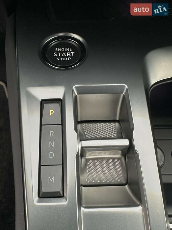 Лифтбек Peugeot 408 2023 в Киеве