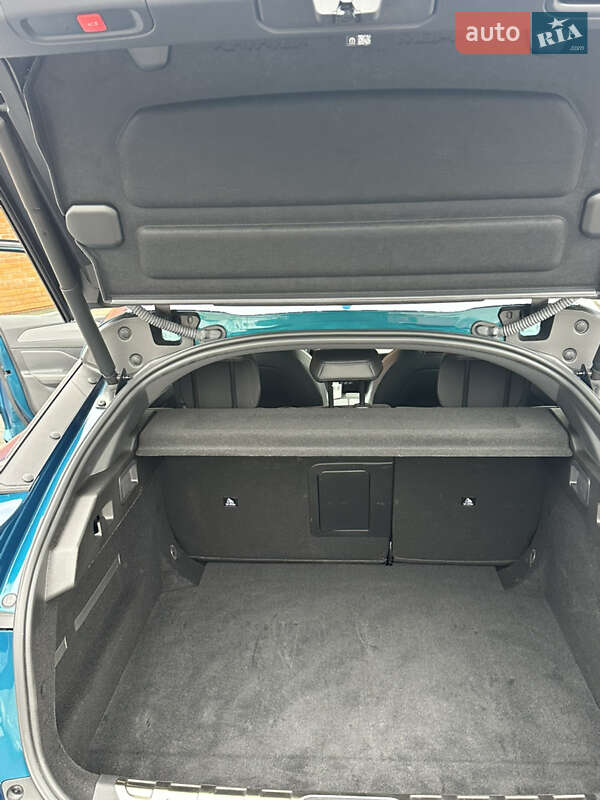Лифтбек Peugeot 408 2023 в Киеве