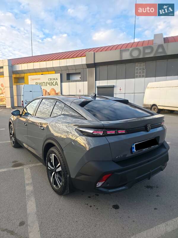 Лифтбек Peugeot 408 2023 в Львове