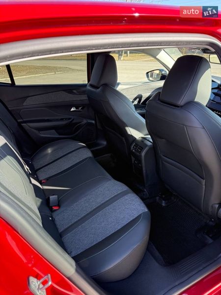 Лифтбек Peugeot 408 2023 в Умани