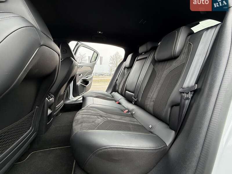 Лифтбек Peugeot 408 2023 в Киеве