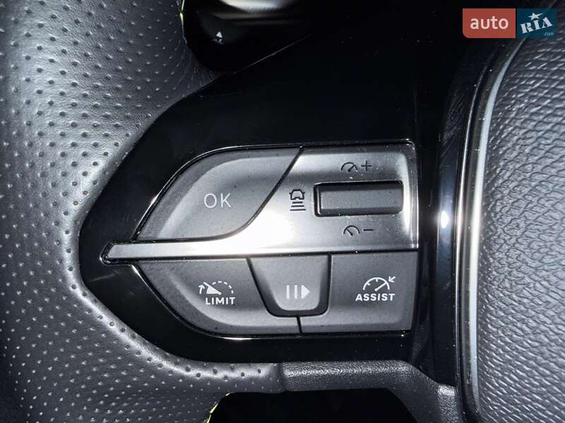 Лифтбек Peugeot 408 2023 в Киеве