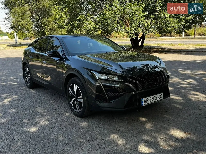 Peugeot 408