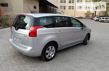  Peugeot 5008 2011 в Ивано-Франковске