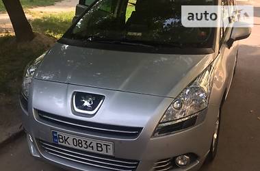 Мінівен Peugeot 5008 2011 в Рівному