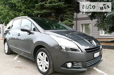 Универсал Peugeot 5008 2010 в Луцке