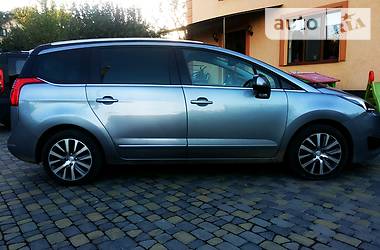 Универсал Peugeot 5008 2014 в Черновцах