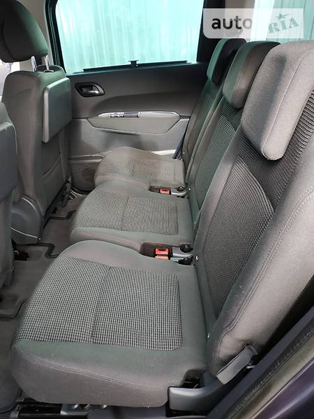 Минивэн Peugeot 5008 2013 в Хмельницком