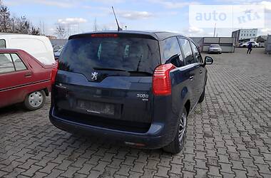 Мінівен Peugeot 5008 2013 в 