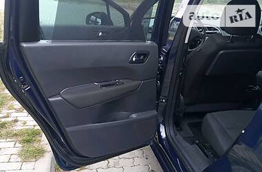 Мінівен Peugeot 5008 2010 в 