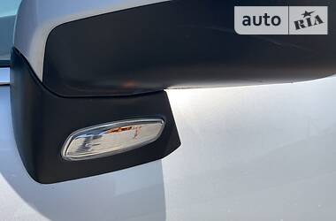 Мінівен Peugeot 5008 2011 в 