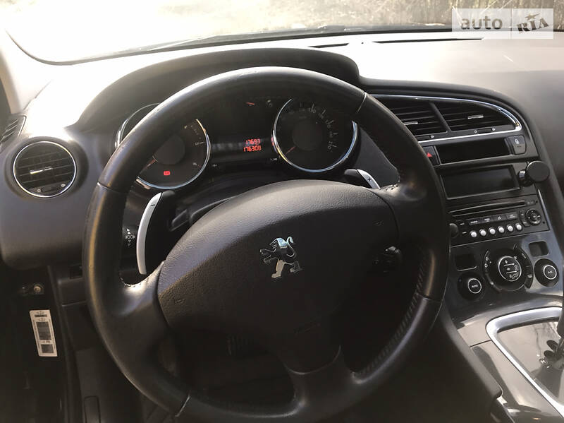 Мікровен Peugeot 5008 2010 в Івано-Франківську