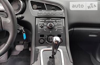 Мінівен Peugeot 5008 2013 в 