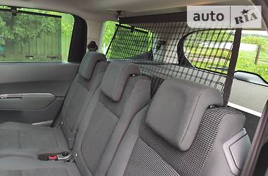 Мінівен Peugeot 5008 2013 в 