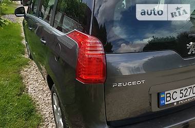 Универсал Peugeot 5008 2010 в Бродах