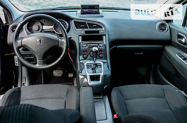 Минивэн Peugeot 5008 2011 в Стрые
