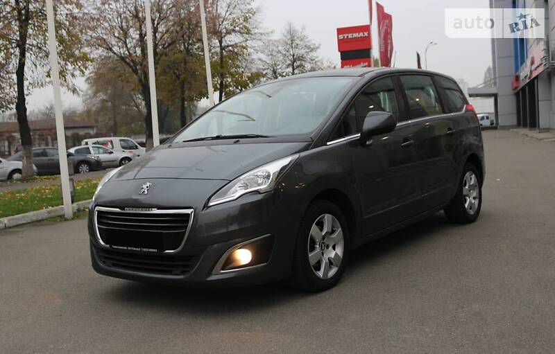 Мінівен Peugeot 5008 2014 в Києві