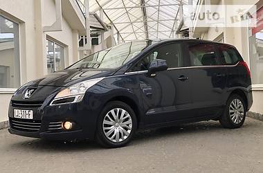 Минивэн Peugeot 5008 2012 в Стрые