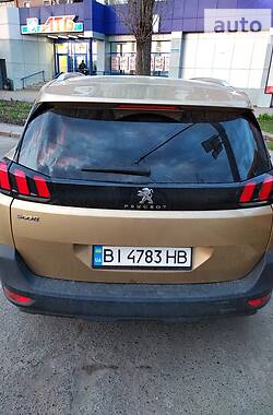 Позашляховик / Кросовер Peugeot 5008 2017 в Полтаві