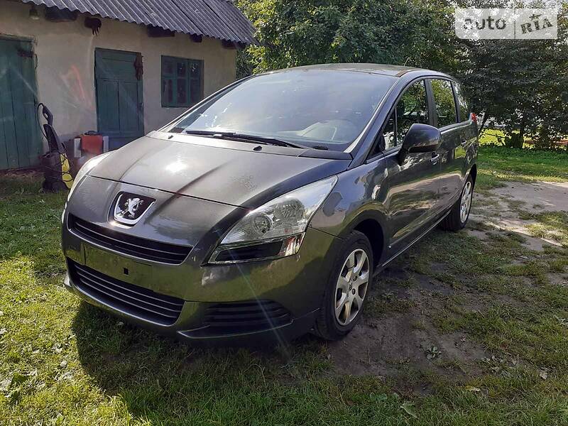 Peugeot 5008