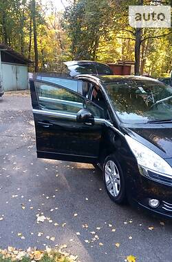 Минивэн Peugeot 5008 2012 в Киеве