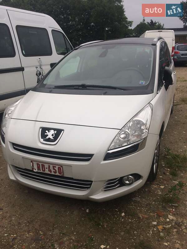 Мікровен Peugeot 5008 2010 в Львові