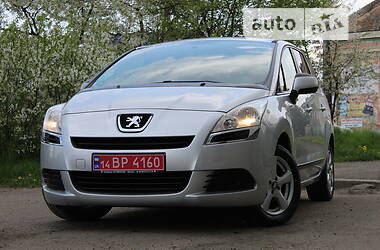 Минивэн Peugeot 5008 2010 в Дрогобыче