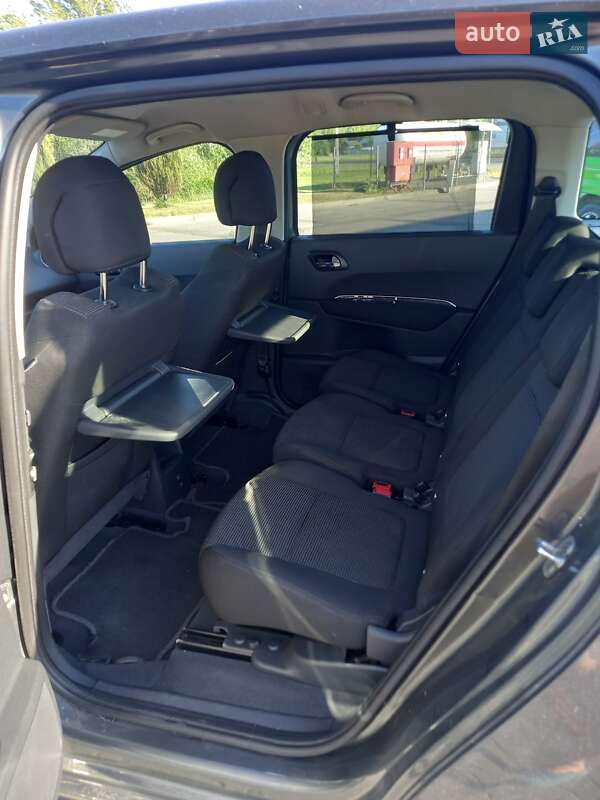 Мікровен Peugeot 5008 2009 в Коломиї