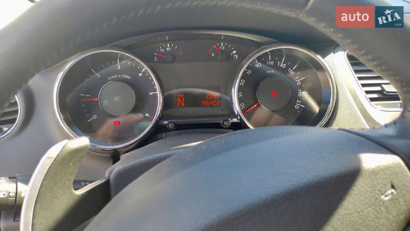 Минивэн Peugeot 5008 2013 в Луцке фото 2 Минивэн Peugeot 5008 2013 в Луцке