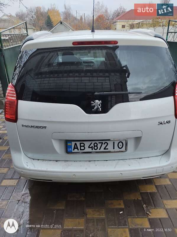Мікровен Peugeot 5008 2011 в Томашполі