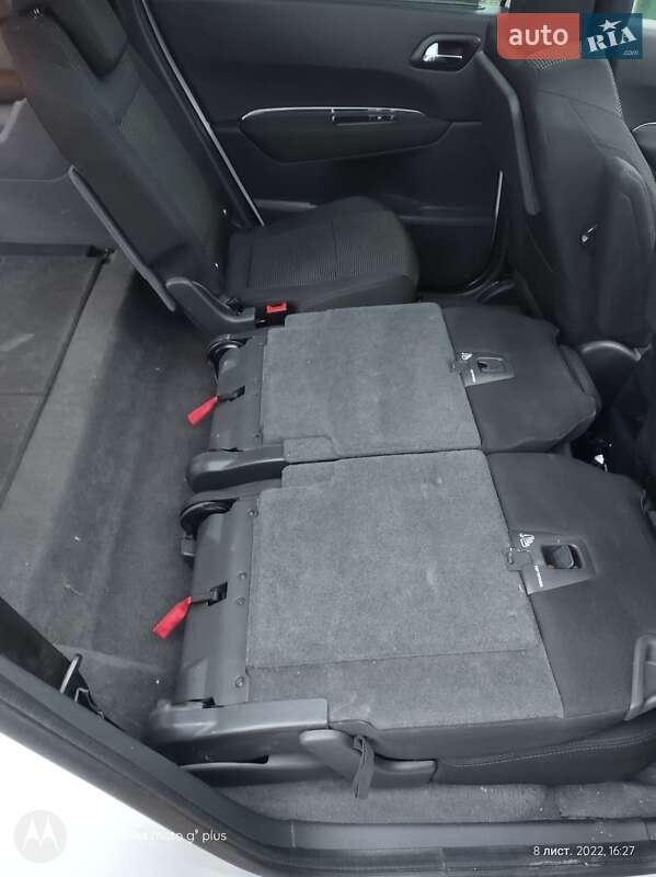 Мікровен Peugeot 5008 2011 в Томашполі