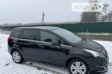 Універсал Peugeot 5008 2016 в Львові