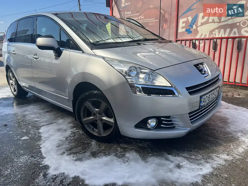 Мікровен Peugeot 5008 2010 в 