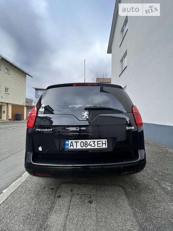 Мікровен Peugeot 5008 2010 в Івано-Франківську