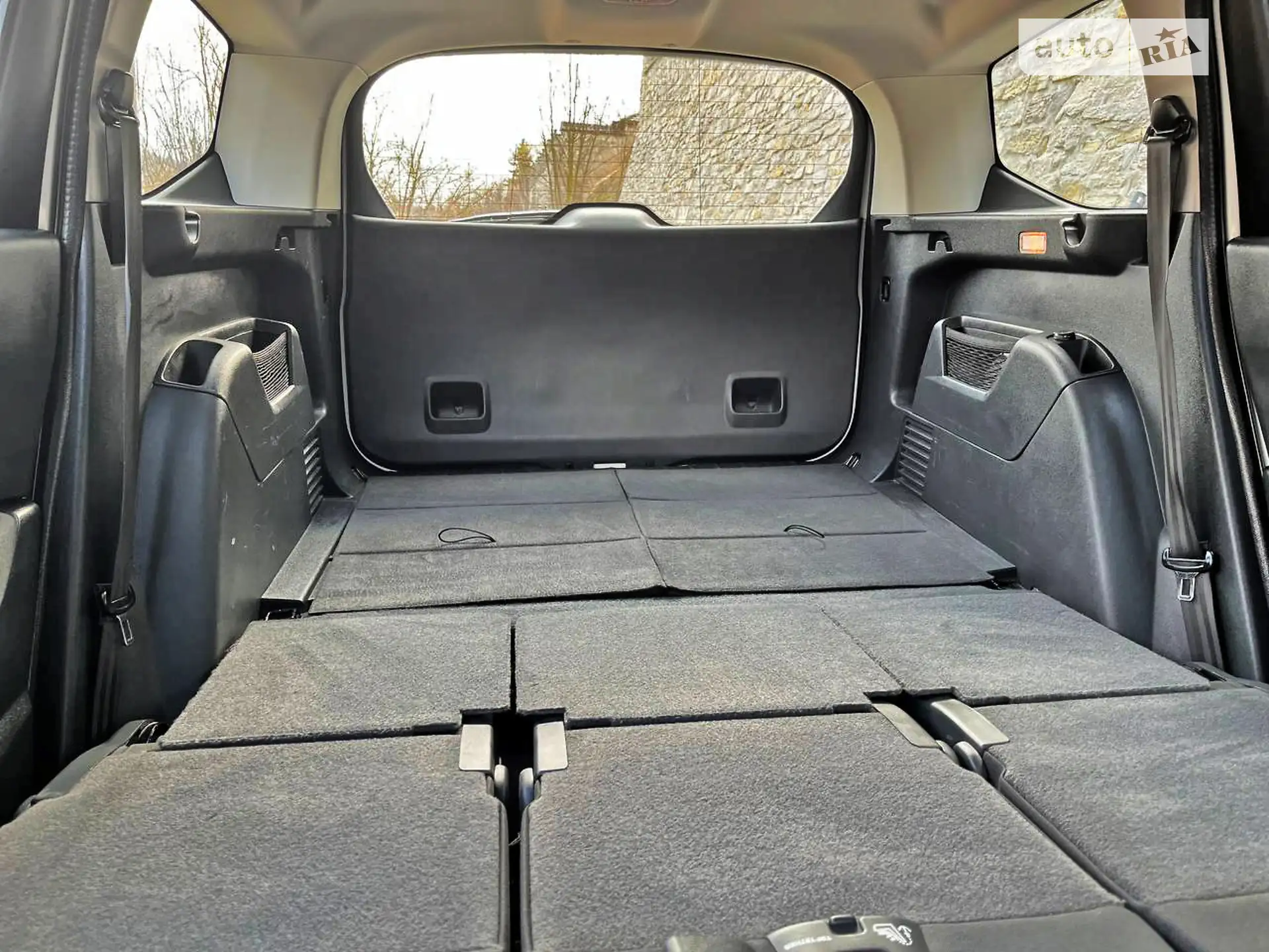 2016 Peugeot 5008 - мініатюра 10