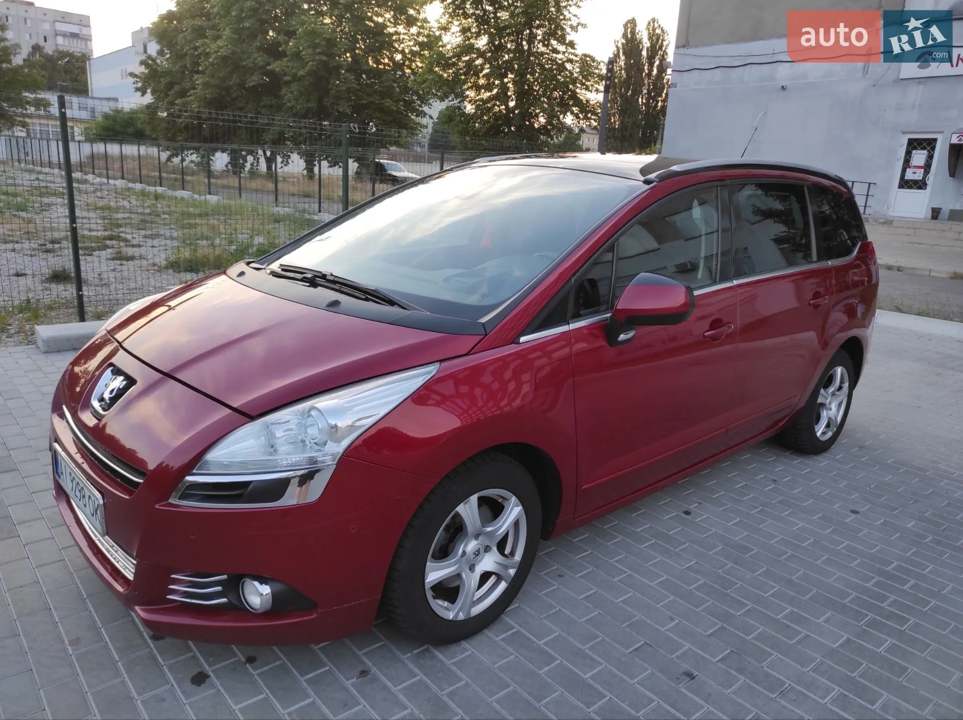 2010 Peugeot 5008 - мініатюра 3