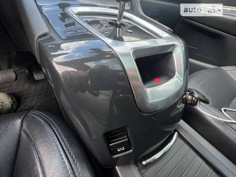 Мікровен Peugeot 5008 2013 в Вінниці
