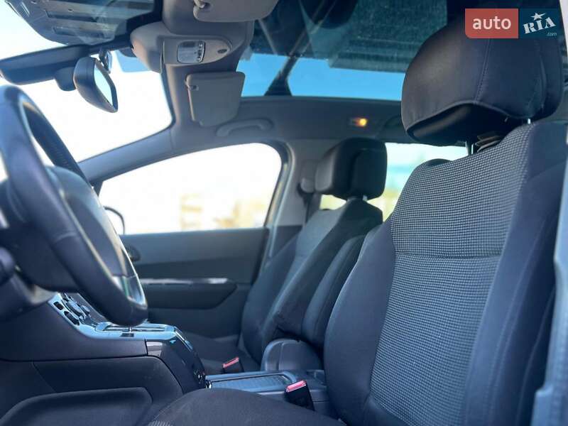 Мікровен Peugeot 5008 2011 в Львові