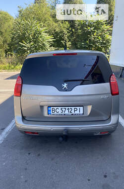 Микровэн Peugeot 5008 2010 в Покровске