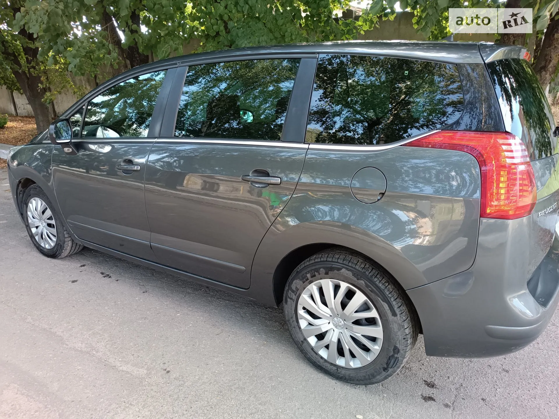 2010 Peugeot 5008 - мініатюра 2