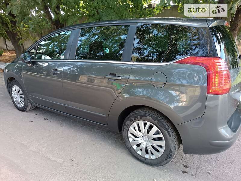 Мікровен Peugeot 5008 2010 в Полтаві