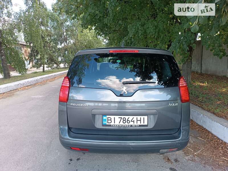 Мікровен Peugeot 5008 2010 в Полтаві