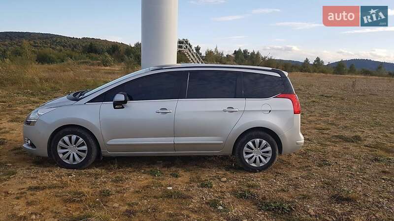 Peugeot 5008 2013 Peugeot 5008 2013