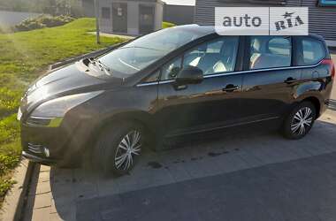 Мікровен Peugeot 5008 2010 в Рівному