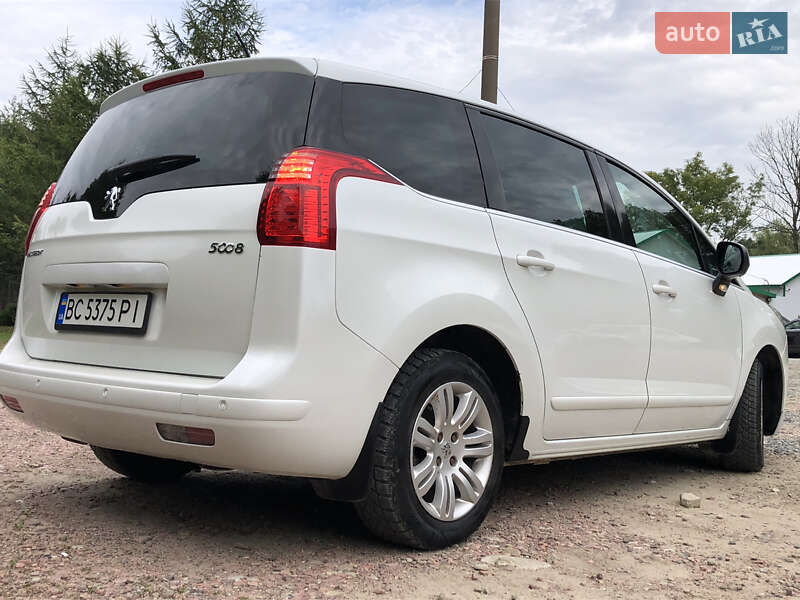 Мікровен Peugeot 5008 2010 в Дрогобичі