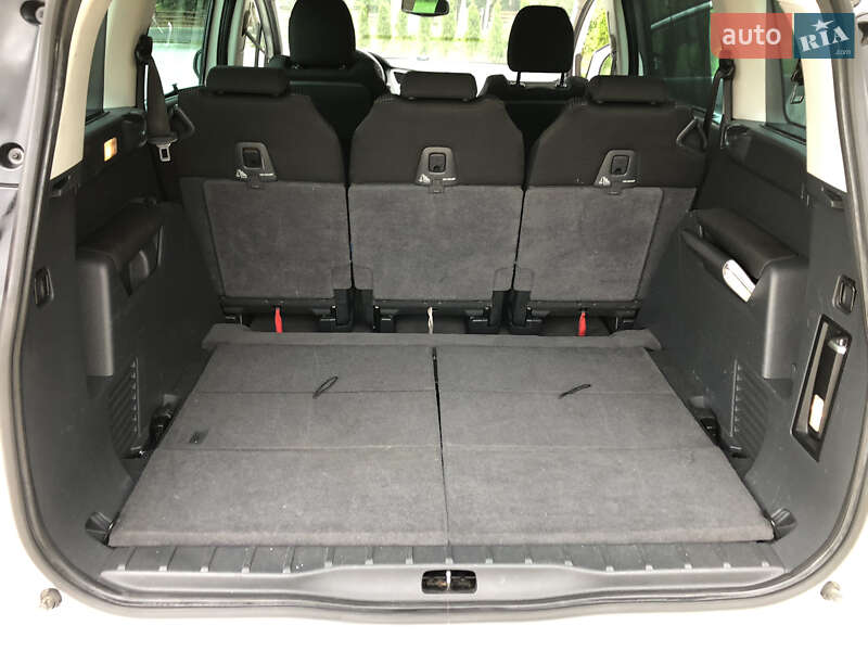 Мікровен Peugeot 5008 2010 в Дрогобичі