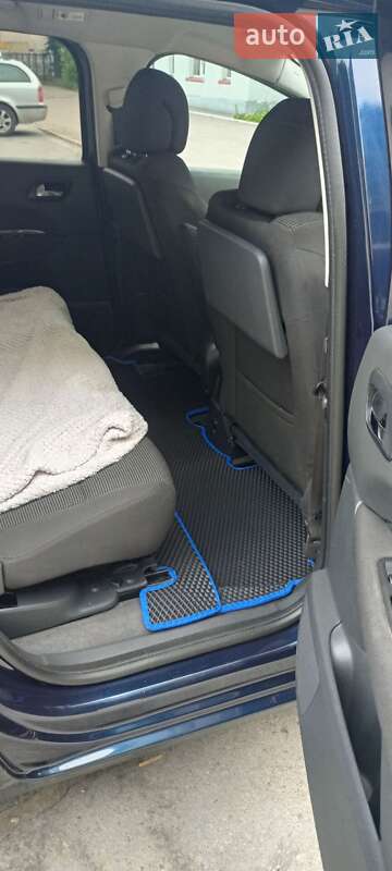 Мікровен Peugeot 5008 2011 в Звягелі