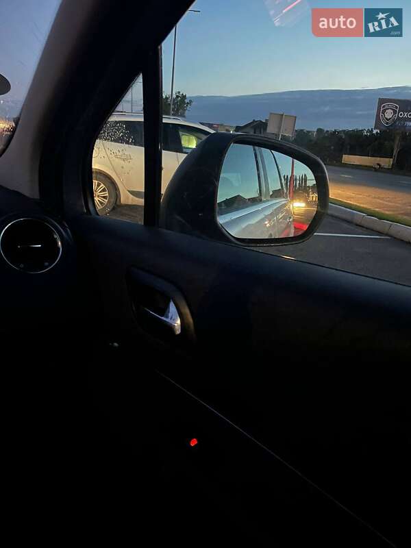 Мікровен Peugeot 5008 2010 в Луцьку