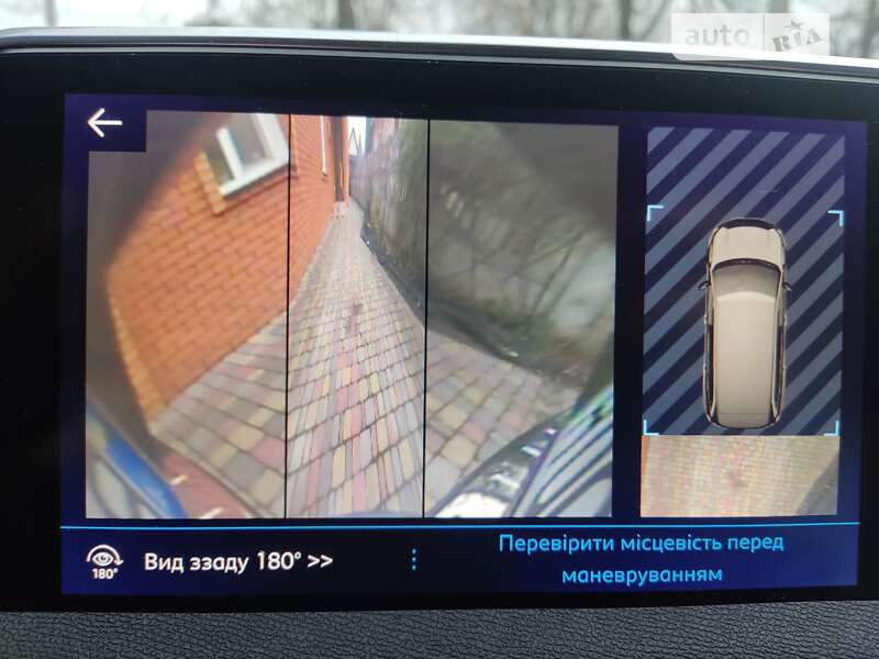 Внедорожник / Кроссовер Peugeot 5008 2017 в Ровно